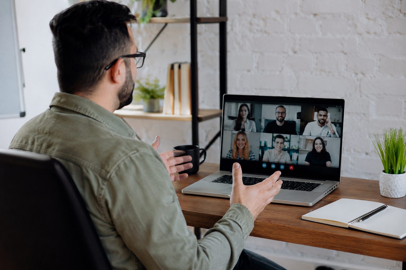 Augmented engineering team collaborating remotely with a client's in-house team